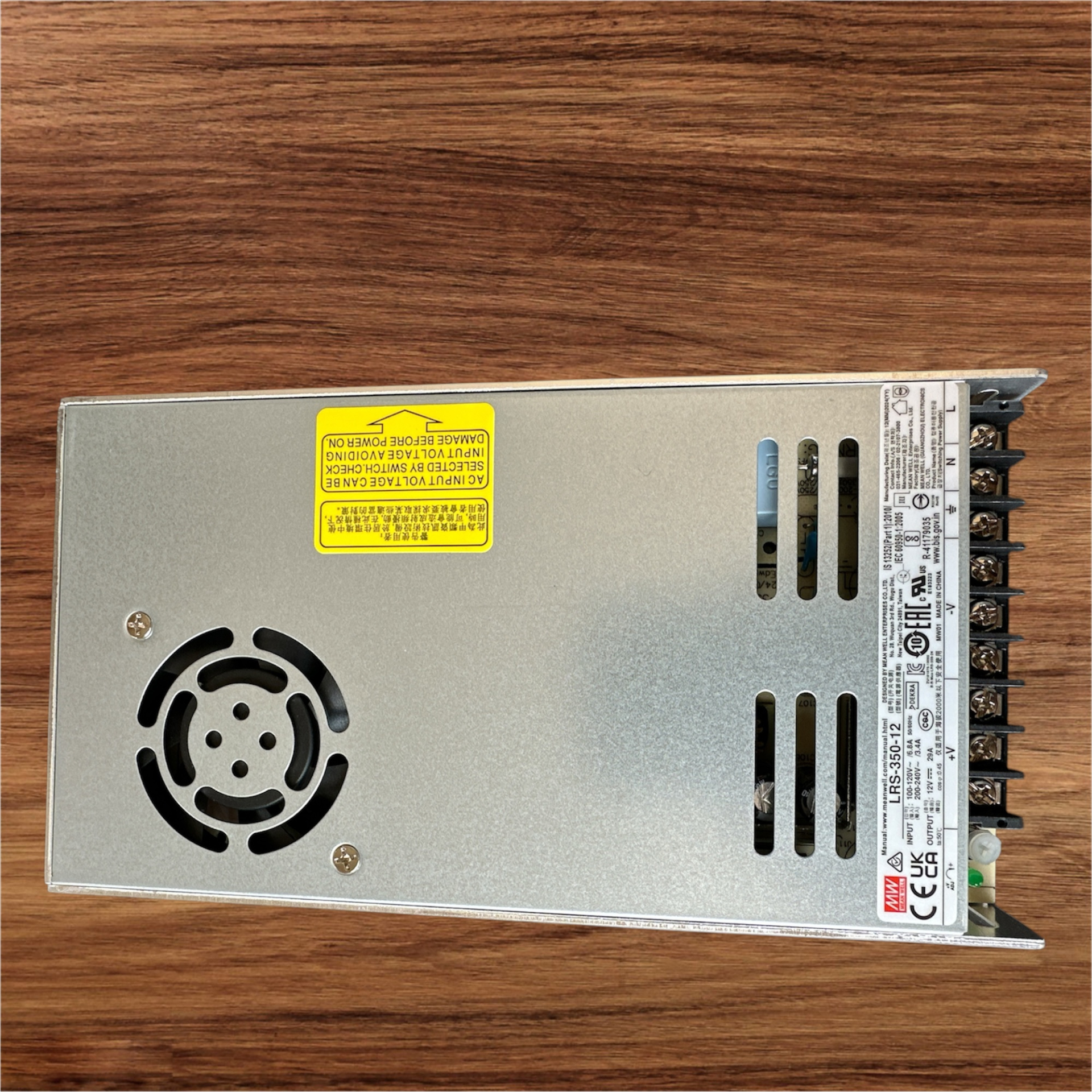 MEAN WELL - LRS (5/12/24V)